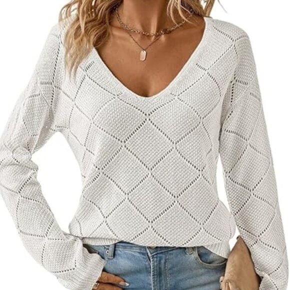 Brand New White Knit Drop Shoulder Sweater Size Medium NWT - Picture 3 of 4